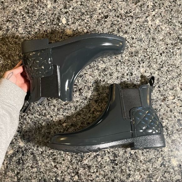 NWOT Hunter Original Refined Quilted Gloss Chelsea Waterproof Boots Dark Slate - Picture 4 of 11